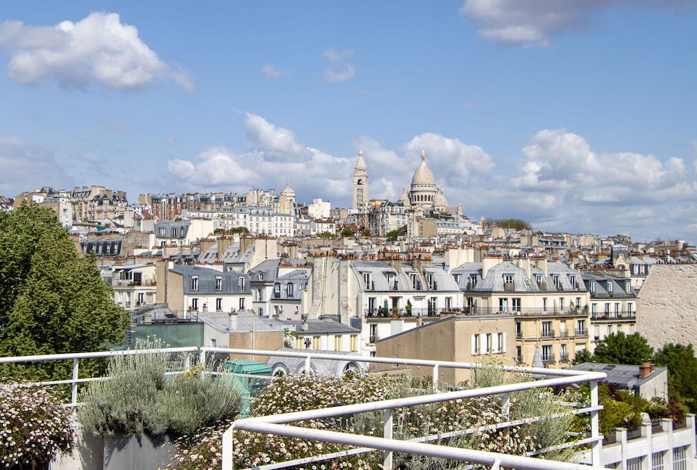 Rooftop terrace