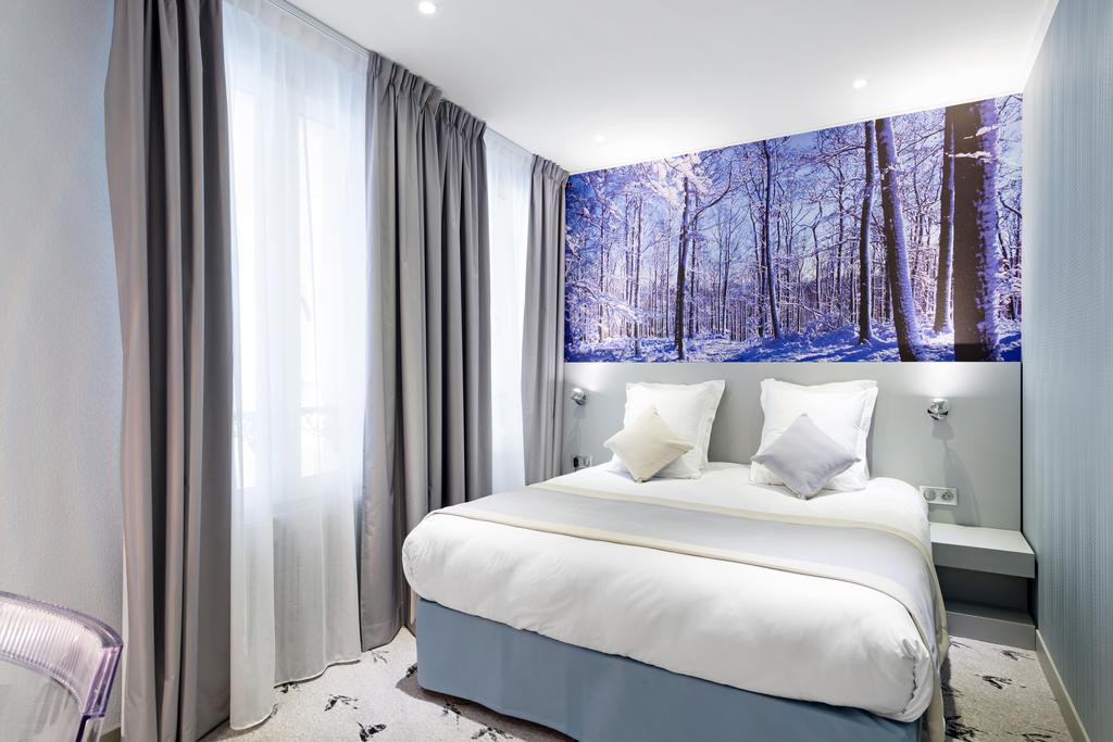 Hotel Rooms