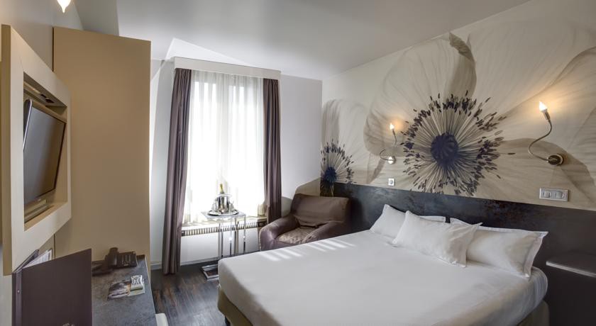 Hotel Rooms