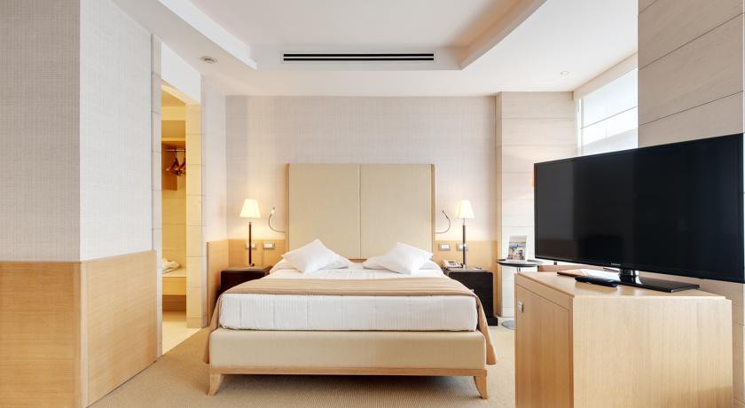 Hotel Rooms