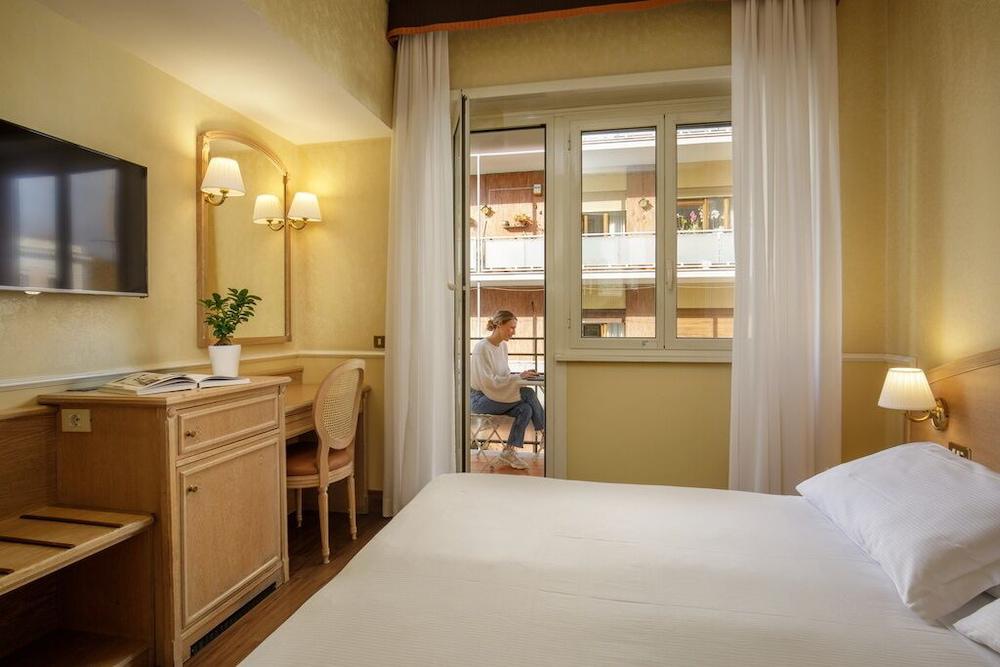 Hotel Santa Costanza
