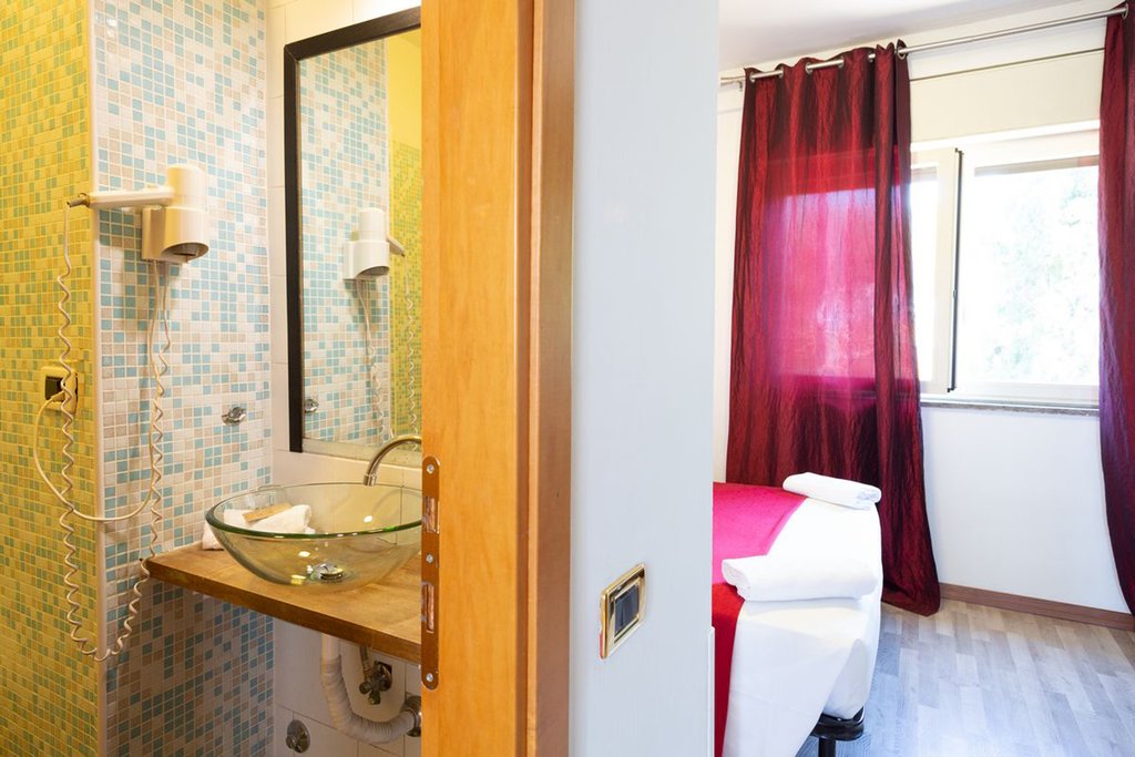 Guest Room Amenity