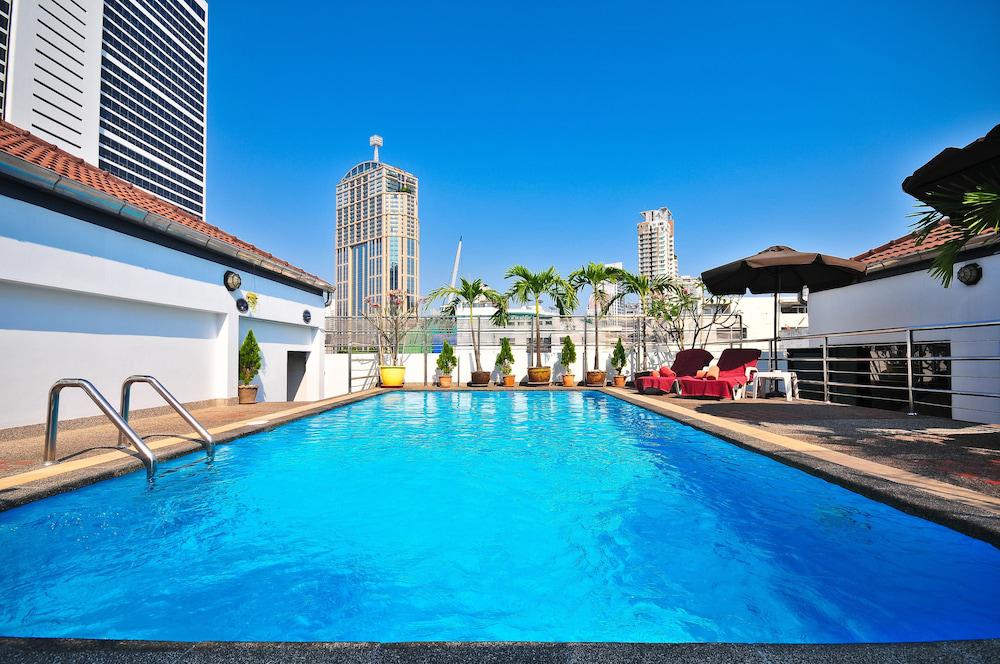 Admiral Suites Bangkok by Compass Hospitality