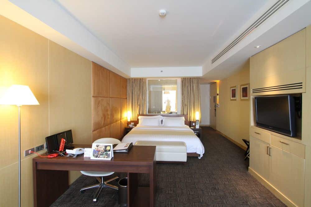 Centara Grand & Bangkok Convention Centre at CentralWorld