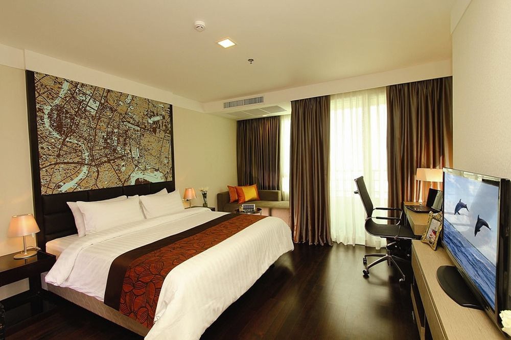 Hotel Rooms