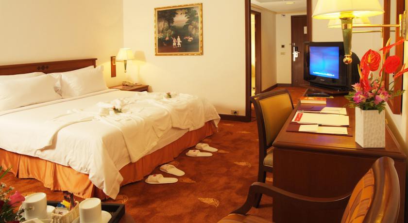 Hotel Rooms