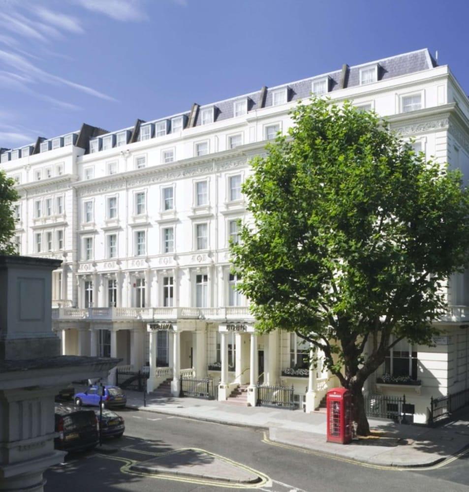 Berjaya Eden Park London Hotel