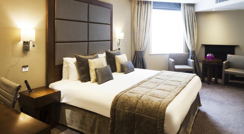 Hotel Rooms