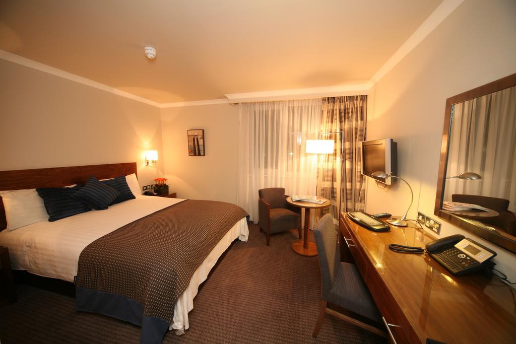 Hotel Rooms