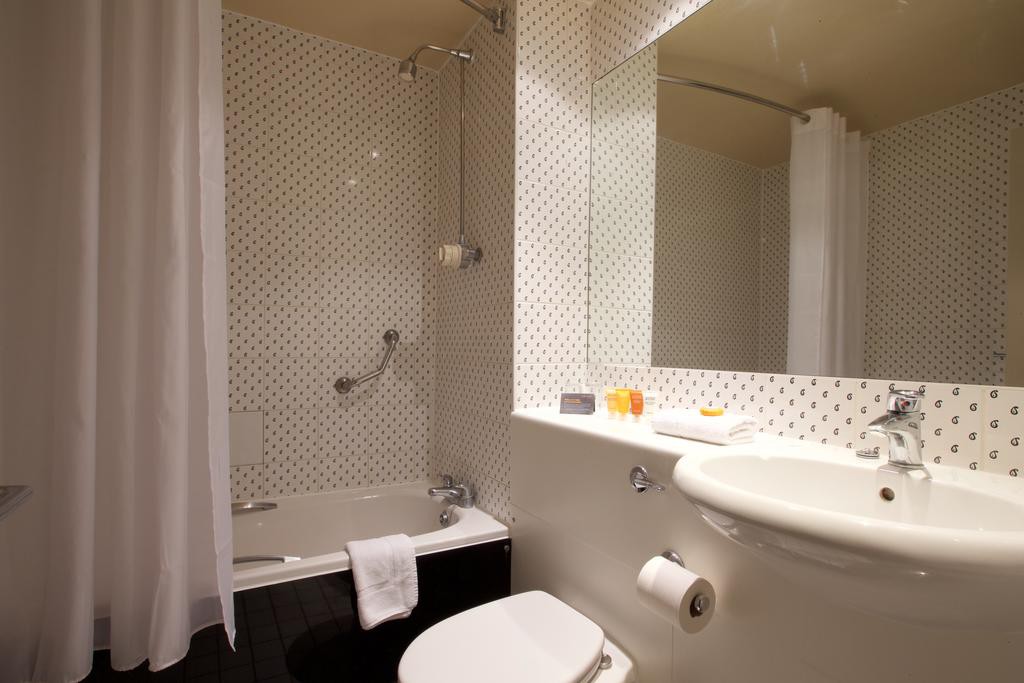 Amenities and Services