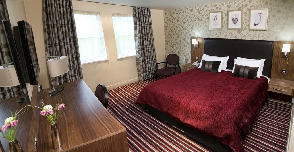 Hotel Rooms